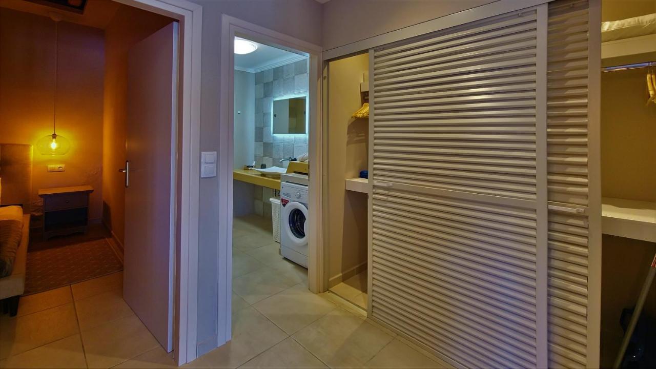 Gratelia Apartment Damnoni Exteriér fotografie